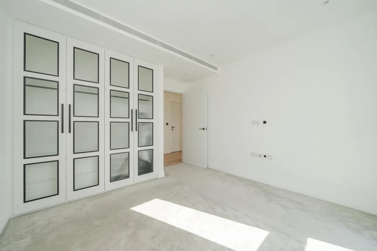 Lockgate Road, London, SW6 photo 8