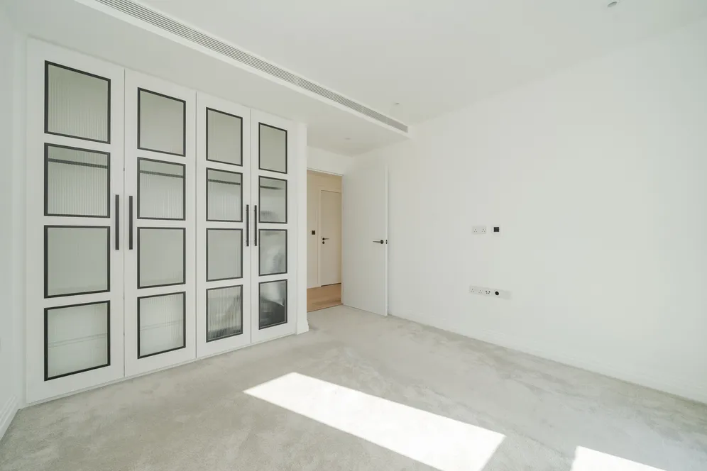 Lockgate Road, London, SW6 photo 8
