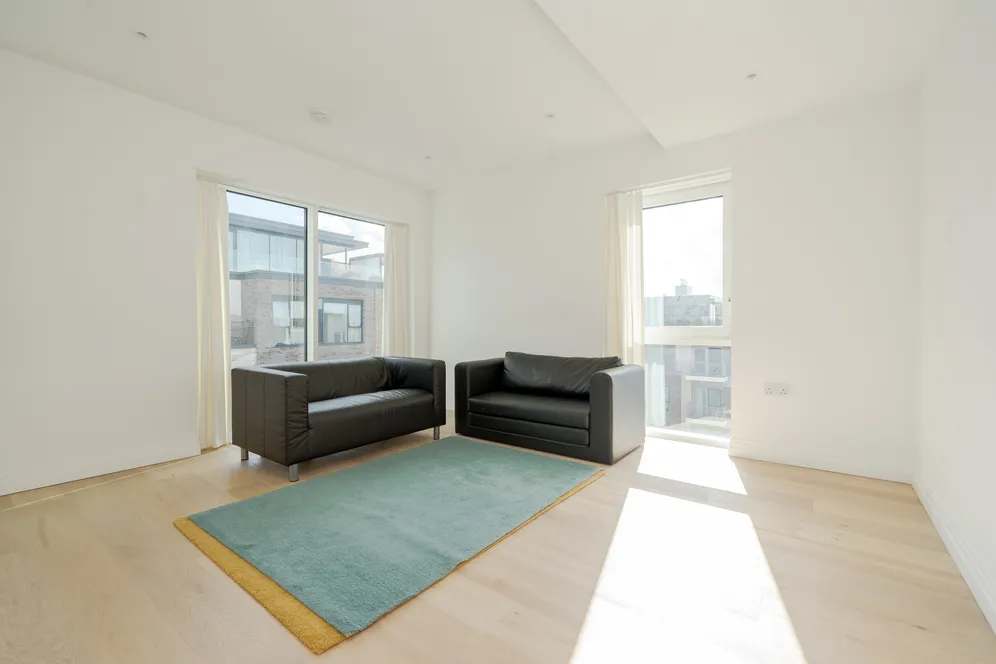 Lockgate Road, London, SW6 photo 17