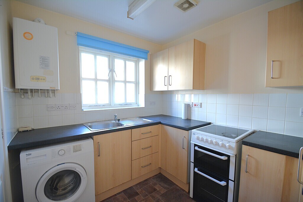 Tudor Rose Way, Harleston Image 3