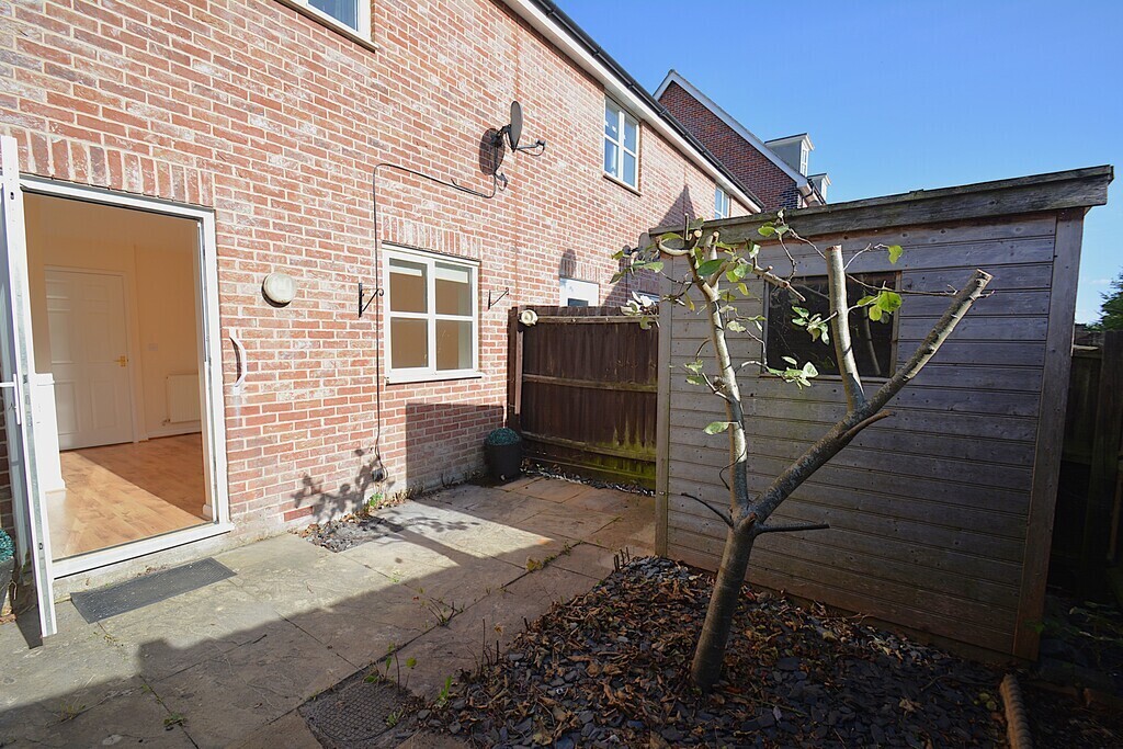 Tudor Rose Way, Harleston Image 13