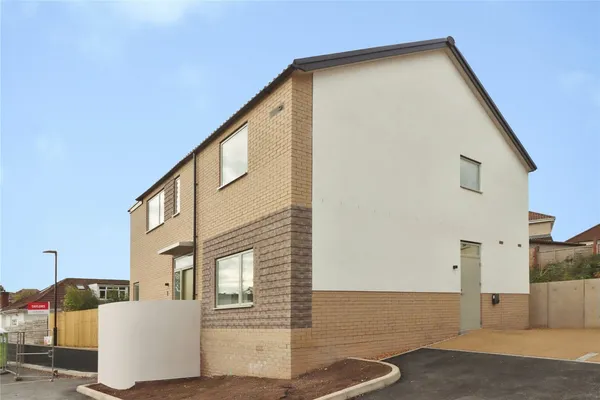 Burgess Close, Kingswood, Bristol, BS15
