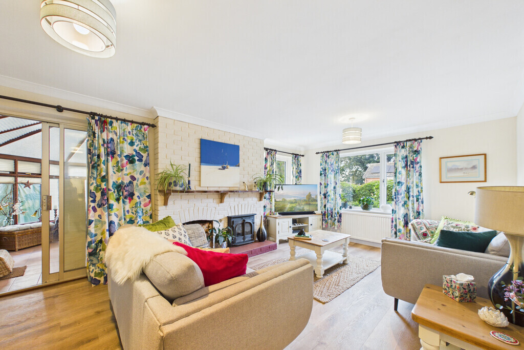 Sarsen Close, Halesworth Image 2