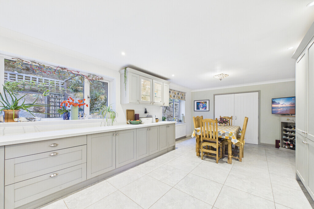 Sarsen Close, Halesworth Image 5