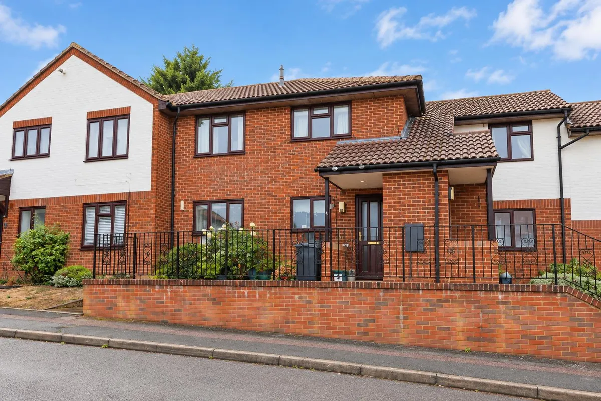 Fairhill, Hemel Hempstead, Hertfordshire, HP3 9UU