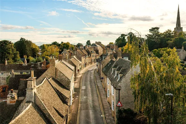 North Street, Oundle, PE8 photo 28
