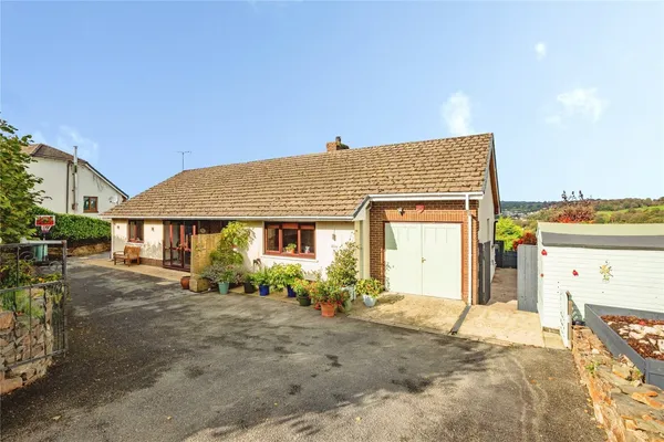 Penlon Road, Newcastle Emlyn, Carmart...