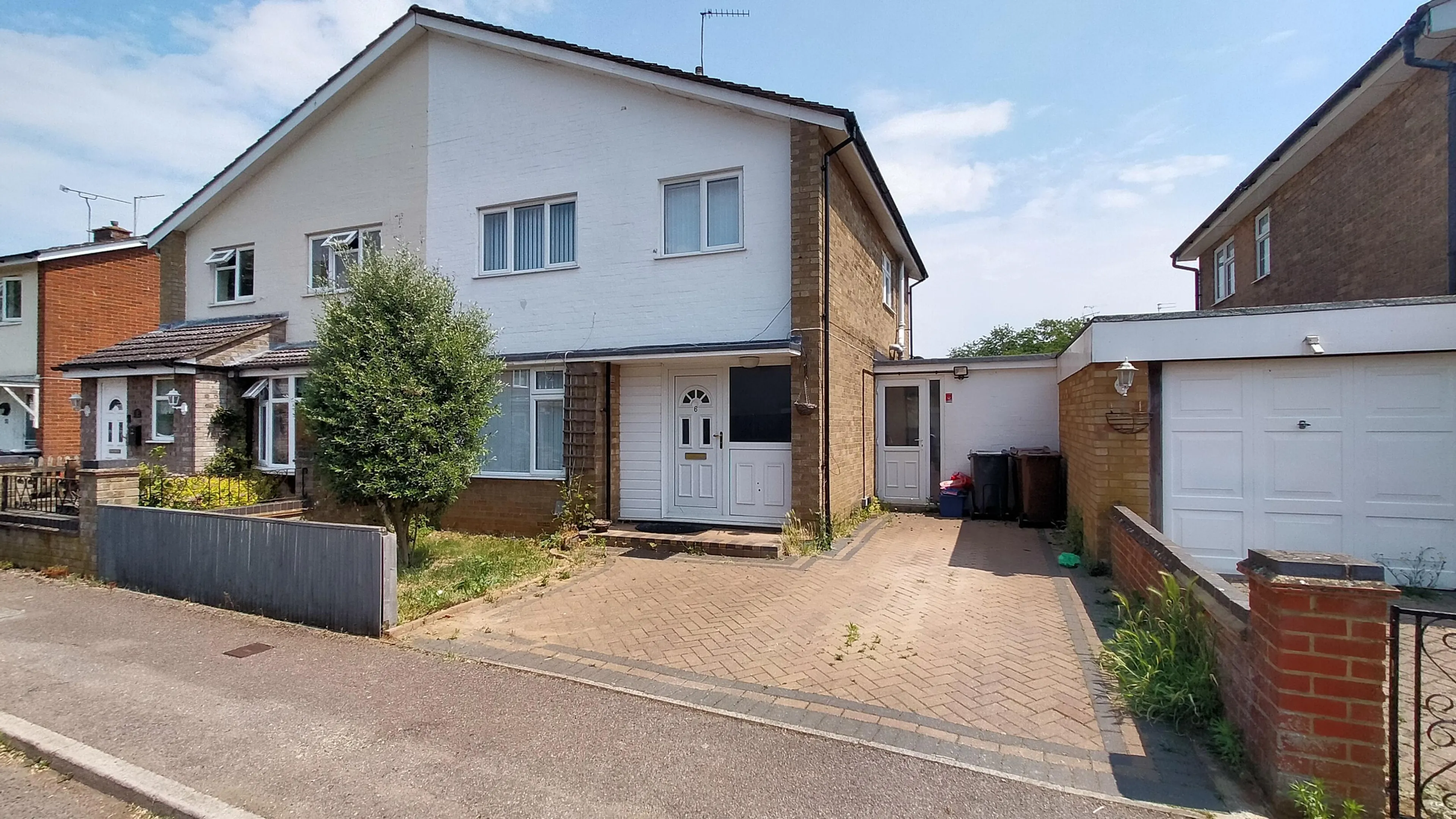 Property at Park Close, Stevenage