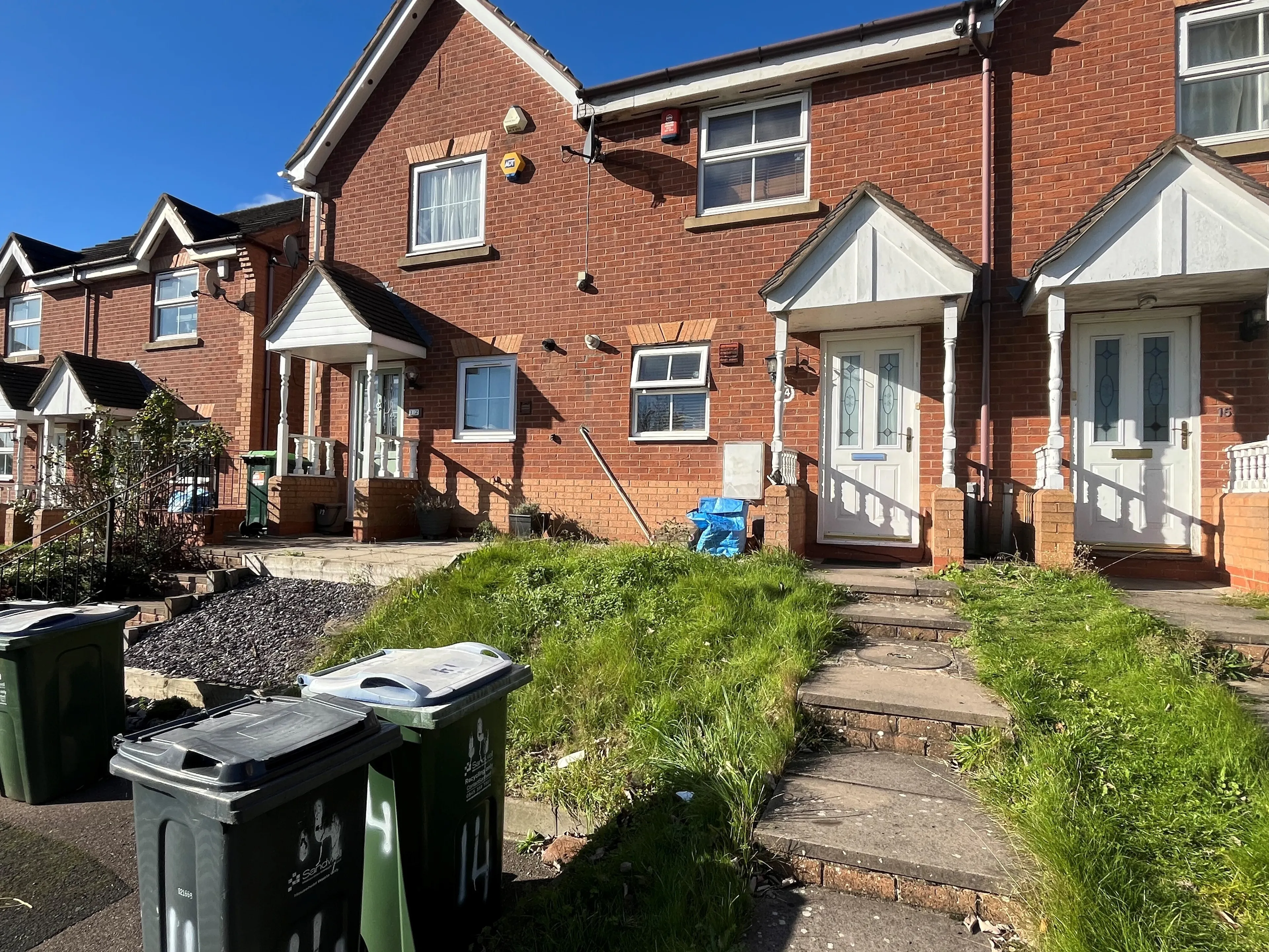Property photo 0