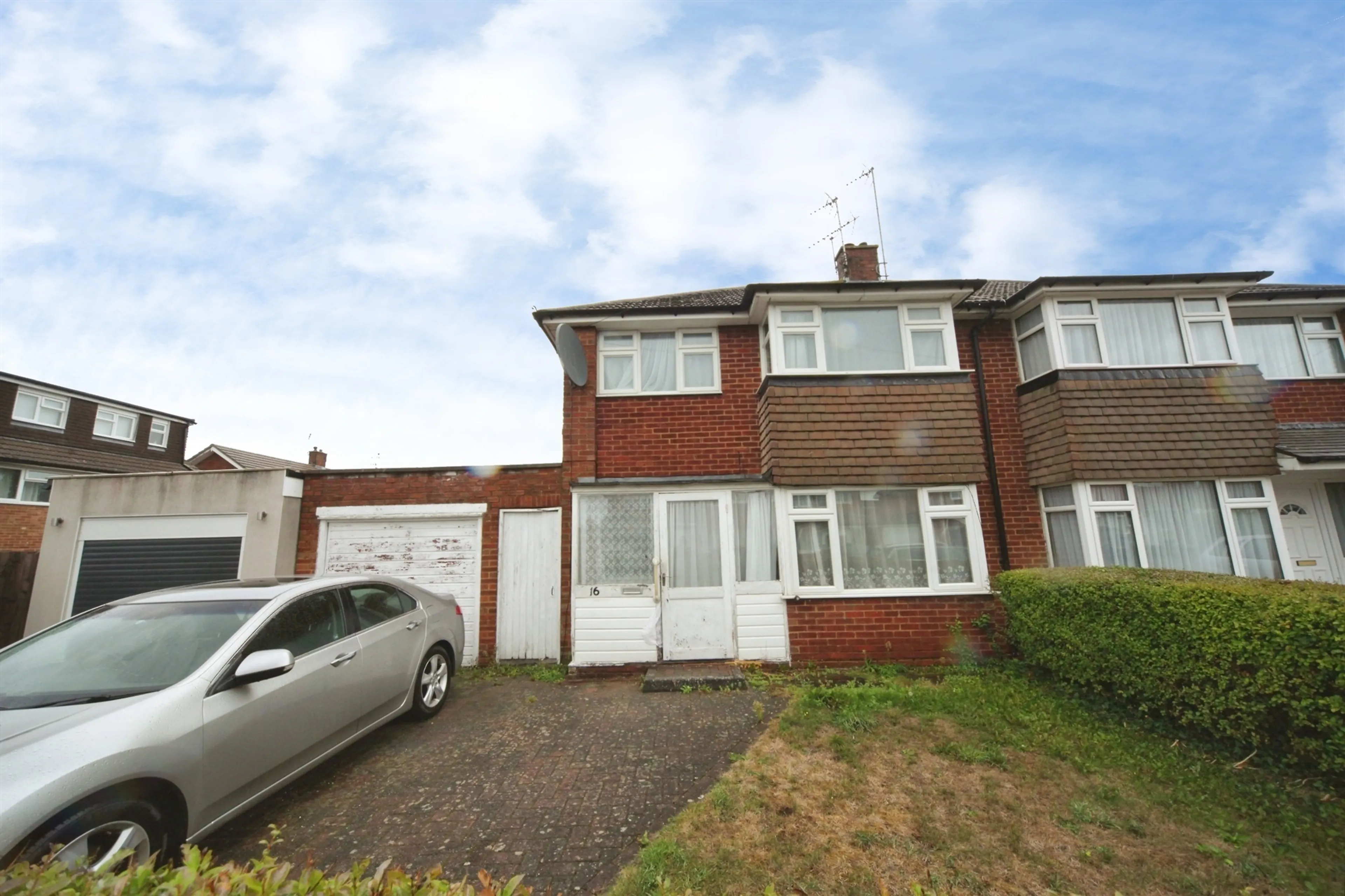 Property photo 0