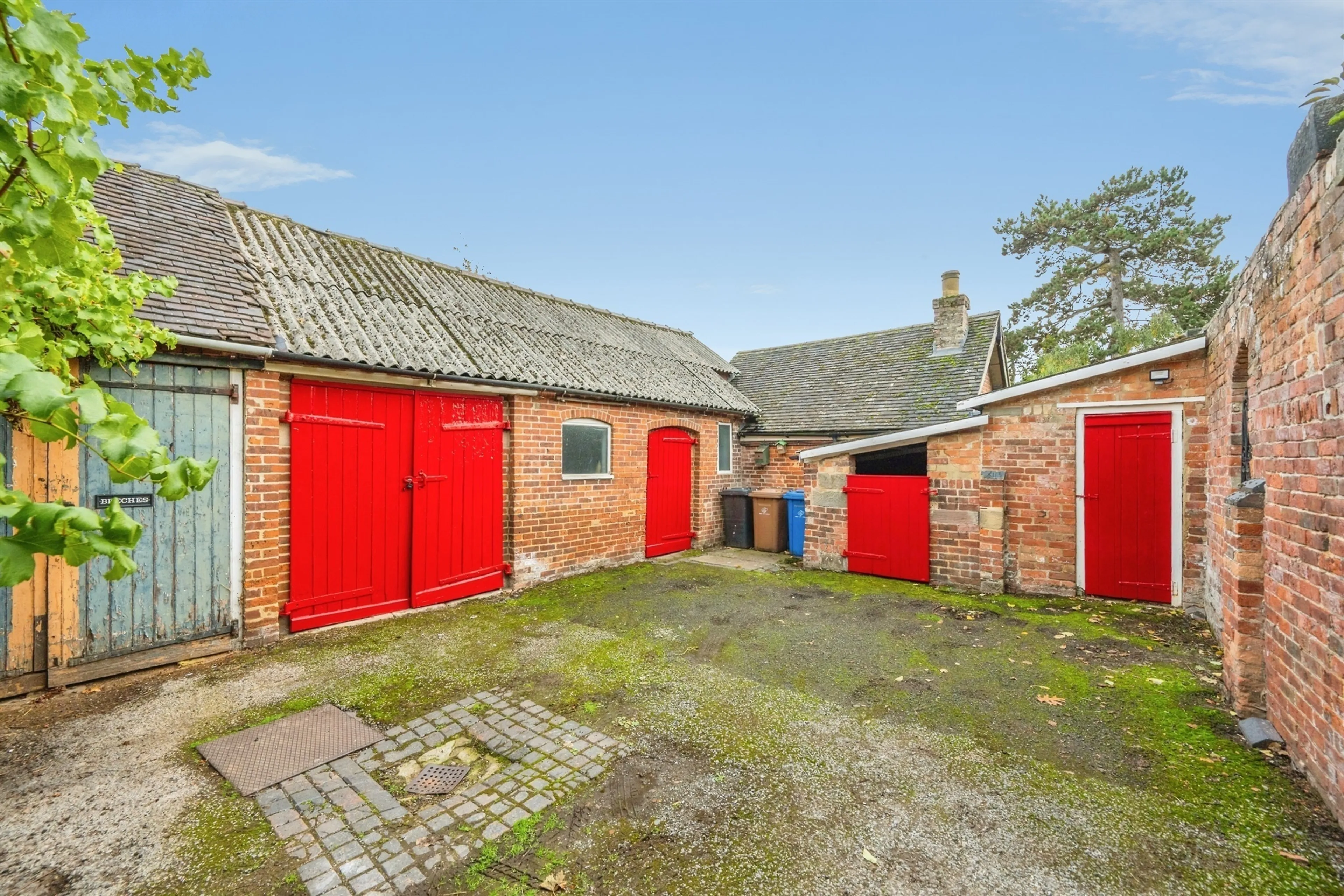 Property photo 25