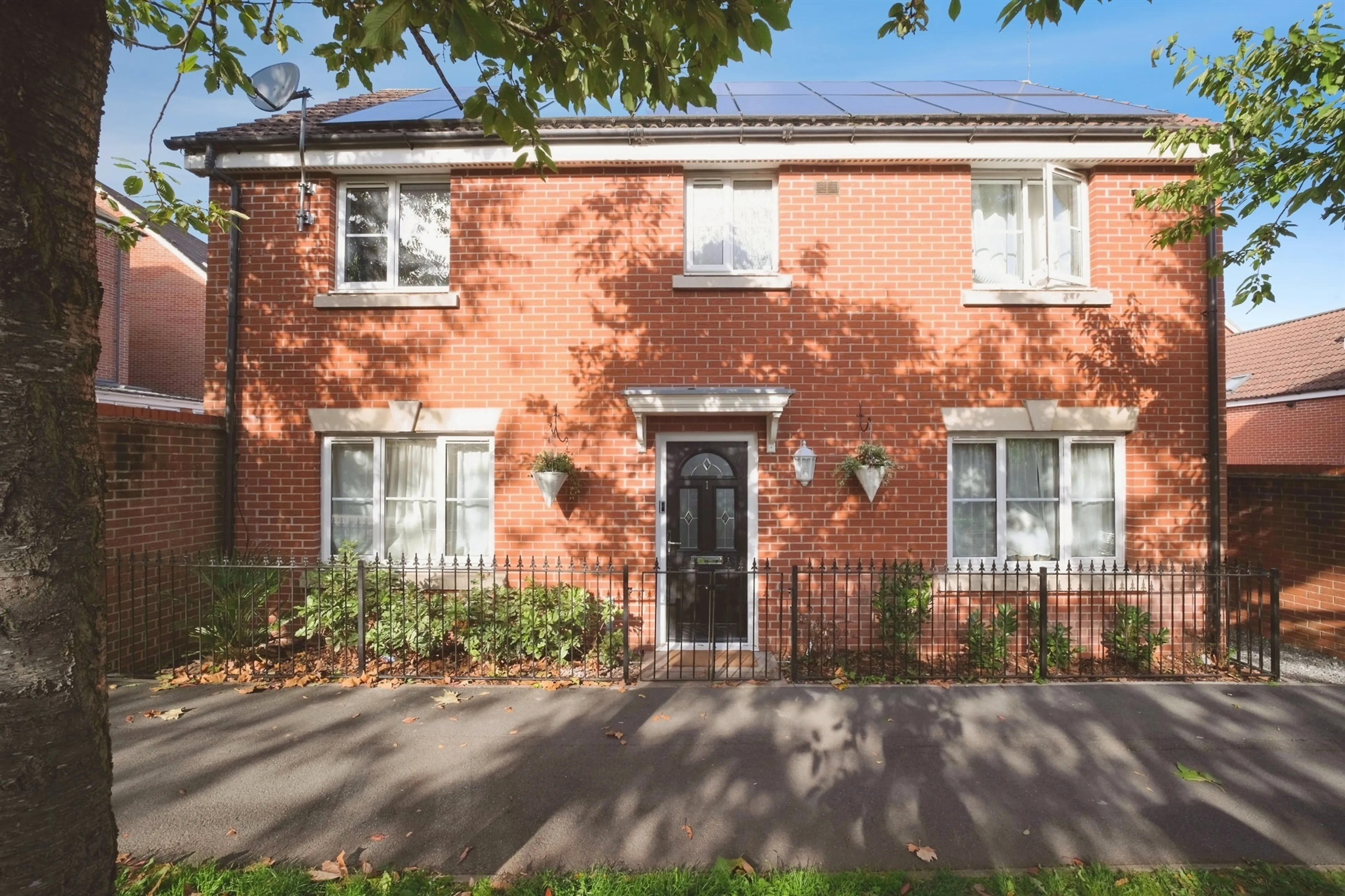 Property photo 0