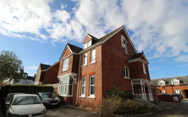 34 Alphington Road, Exeter