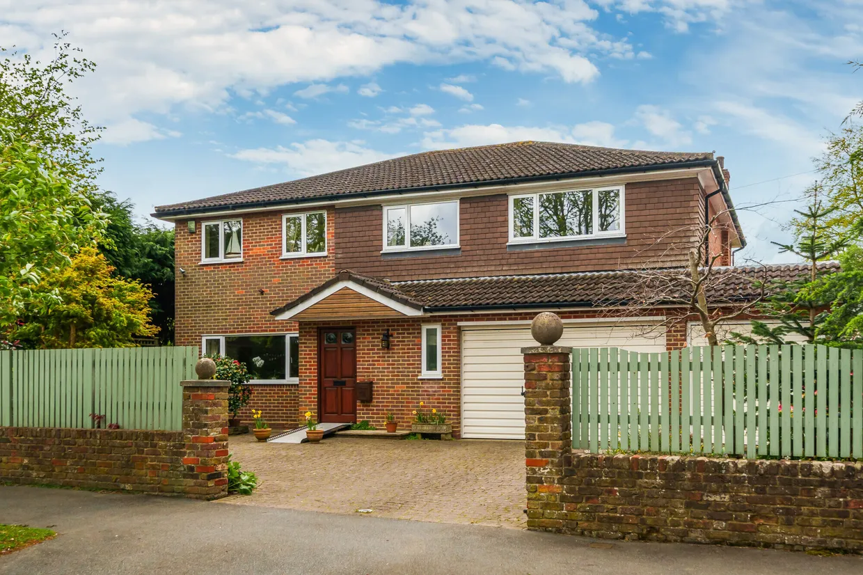 Grimsdyke Crescent, High Barnet, EN5 photo 1