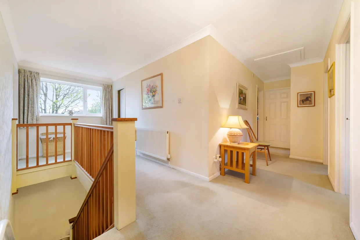 Grimsdyke Crescent, High Barnet, EN5 photo 11