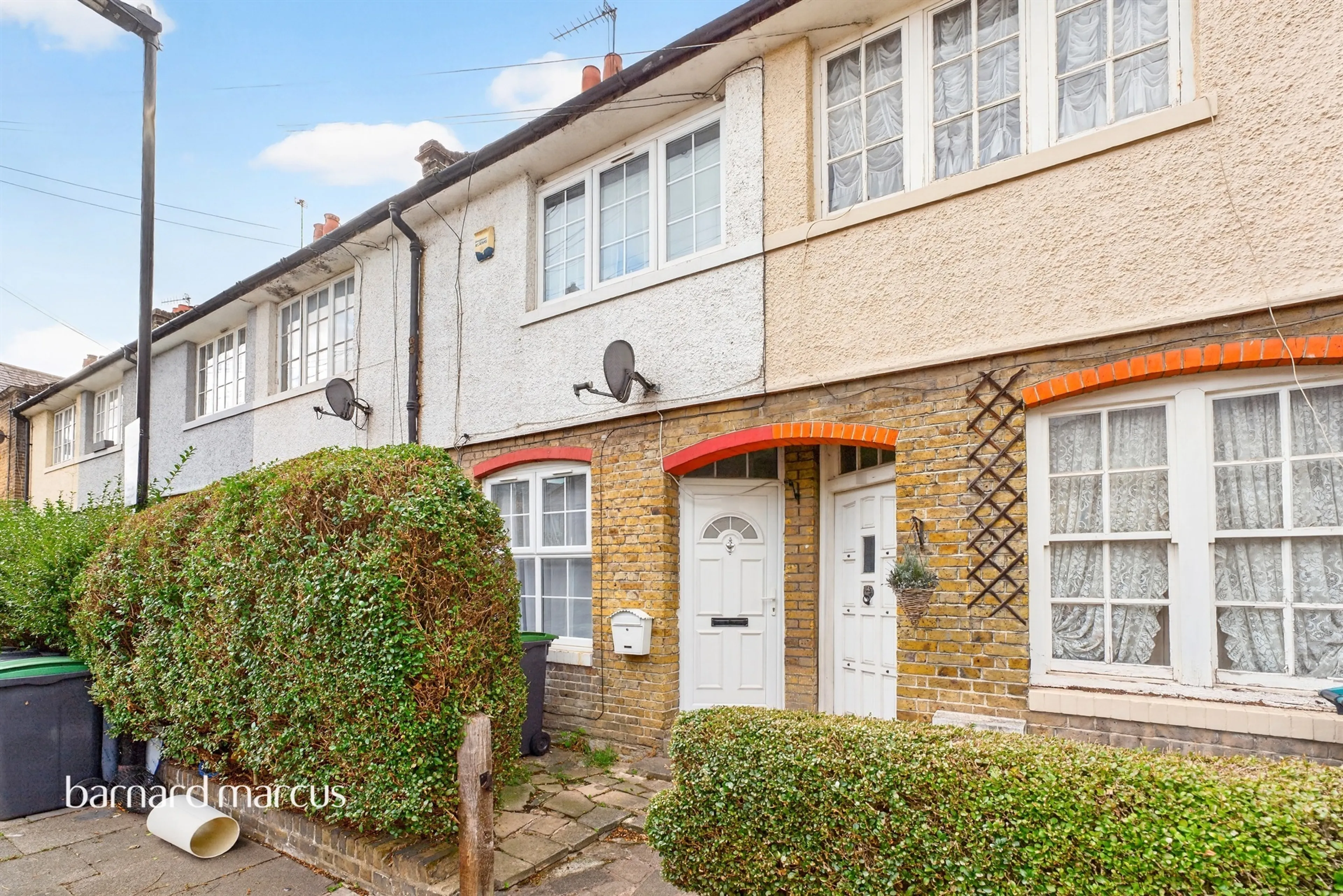 Property at Chesthunte Road, London