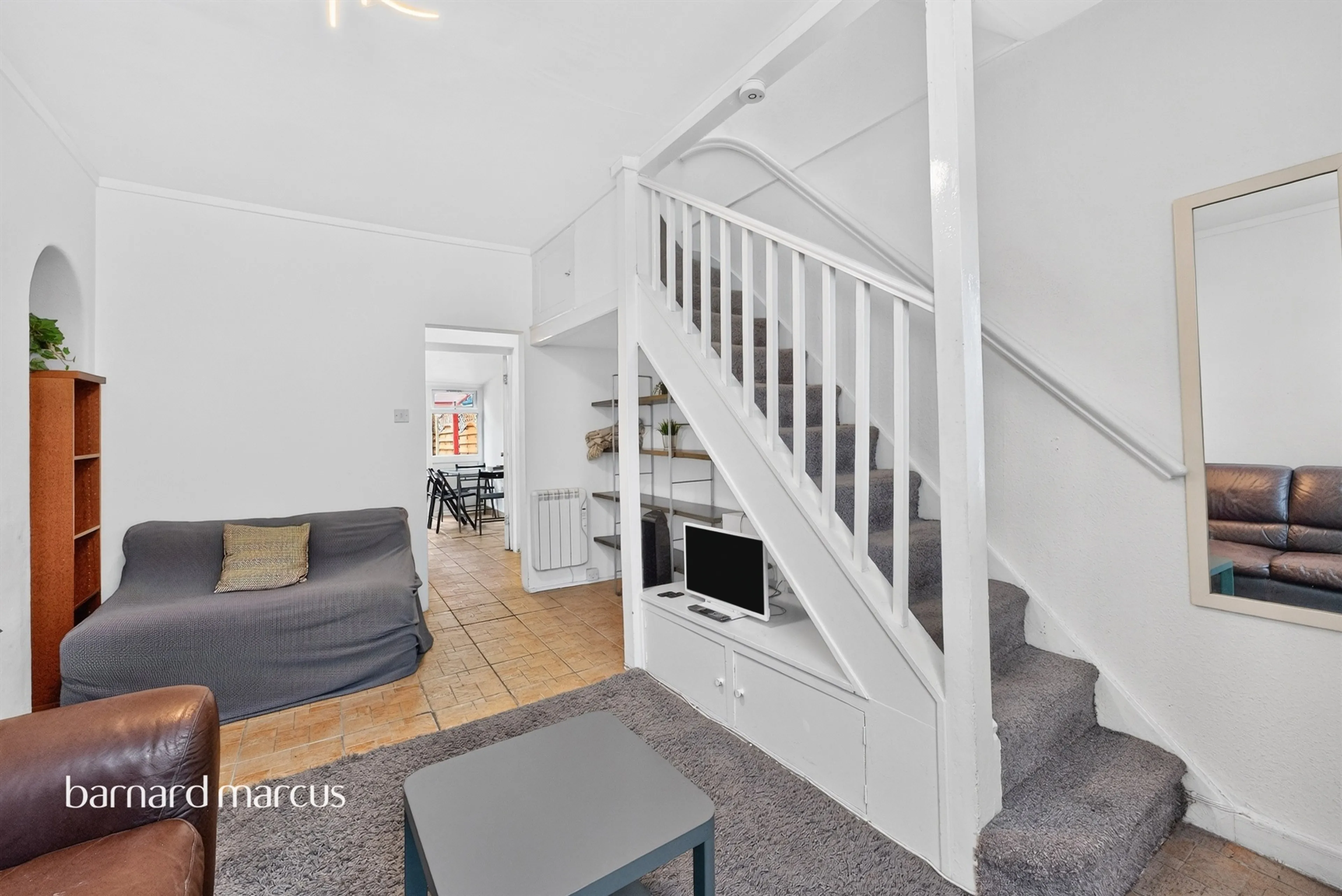Property at Chesthunte Road, London