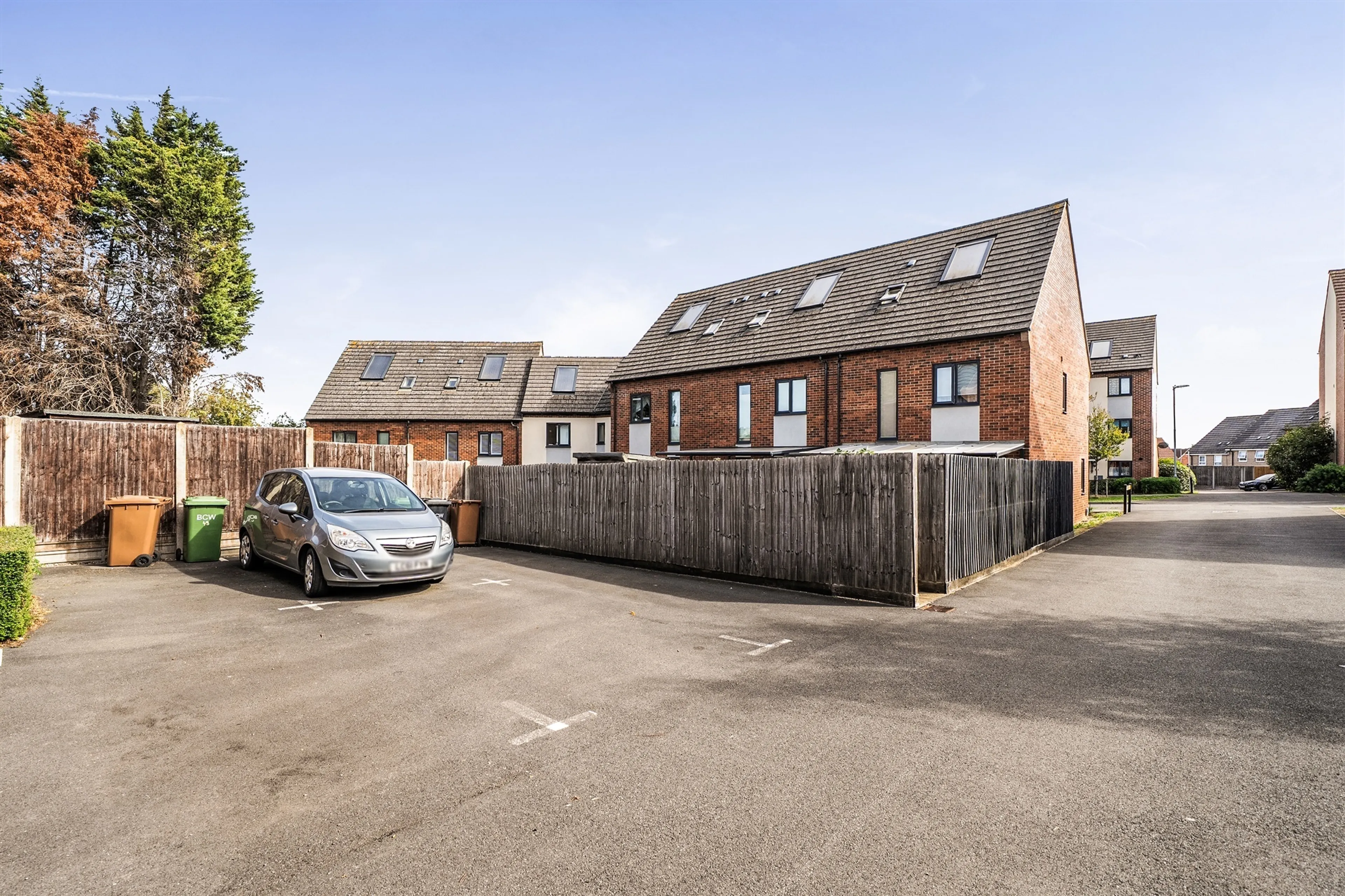 Property photo 8
