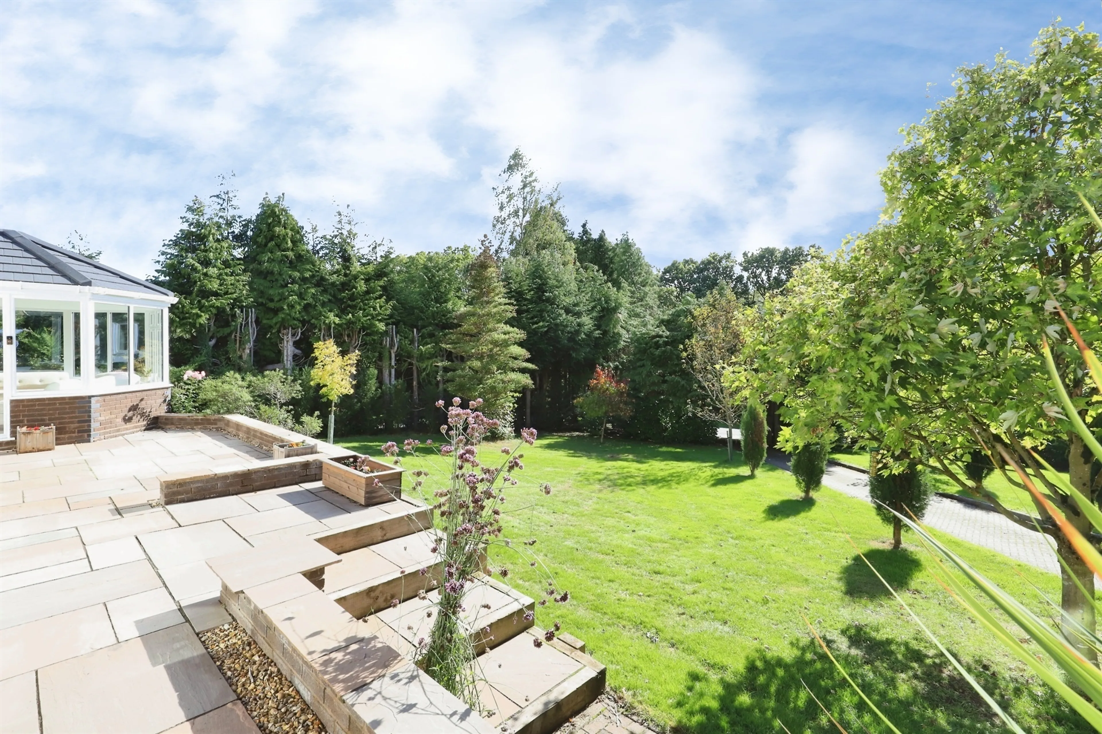 Property photo 31