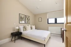 28 Tooting High Street, London, SW17 photo 5