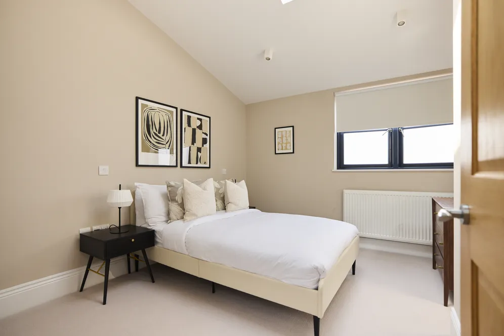 28 Tooting High Street, London, SW17 photo 5