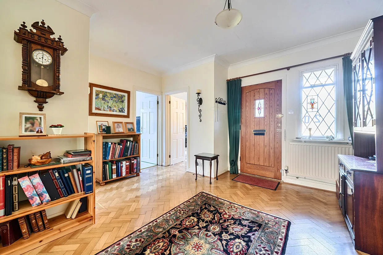 Grovewood Close, Chorleywood, WD3 photo 9