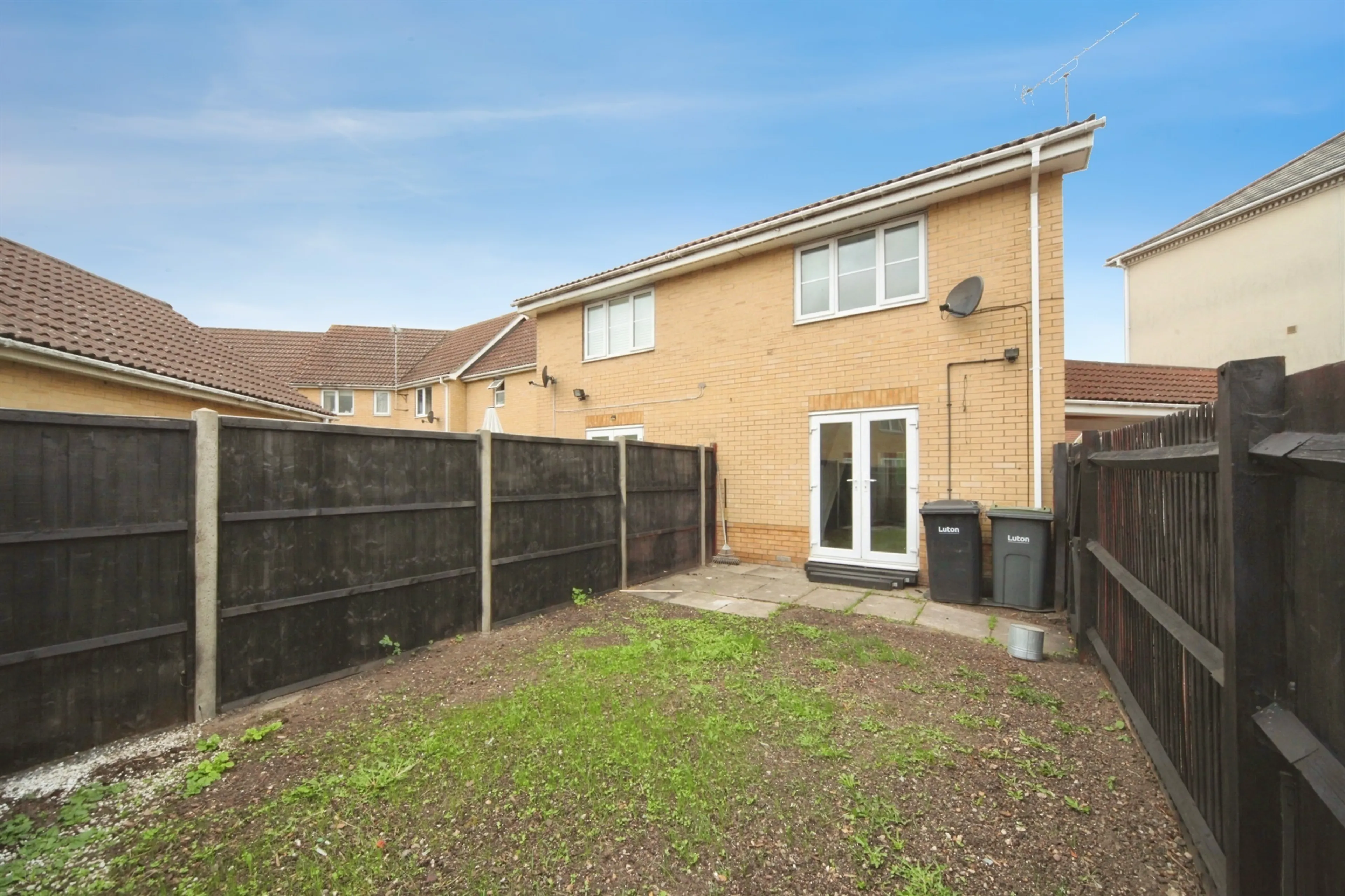Property photo 1