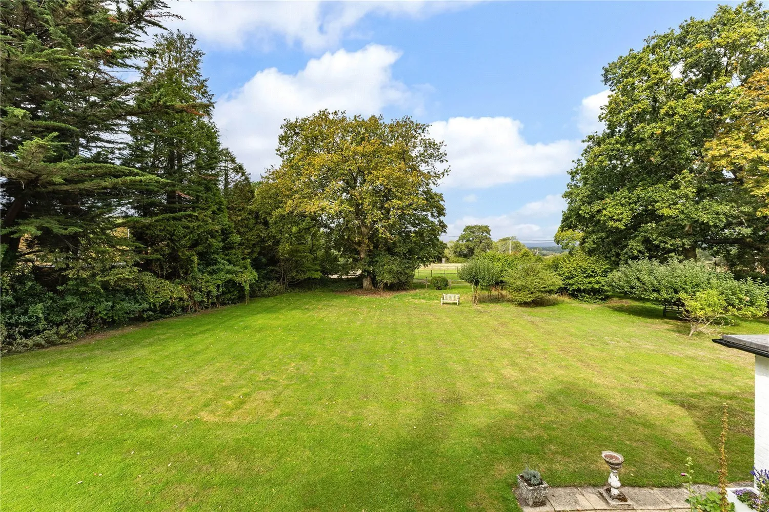 Bepton, Midhurst, GU29 photo 3