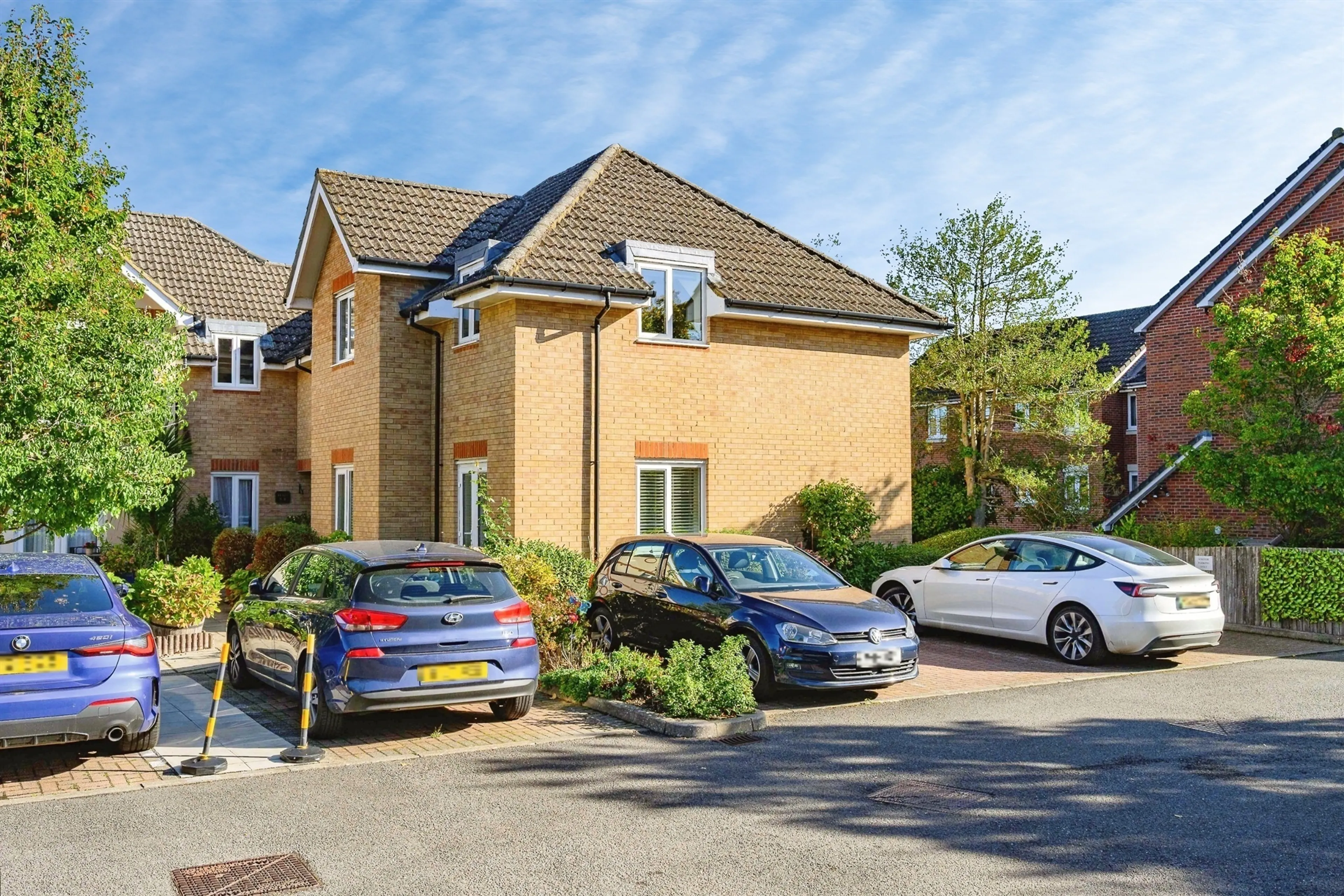 Property at Sheepcot Lane, Watford
