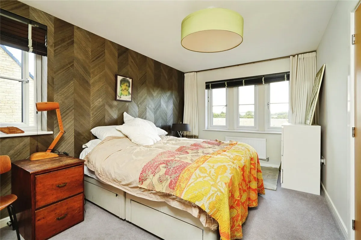 Wellington Way, Milton-under-Wychwood, Chipping Norton, Oxfordshire, OX7