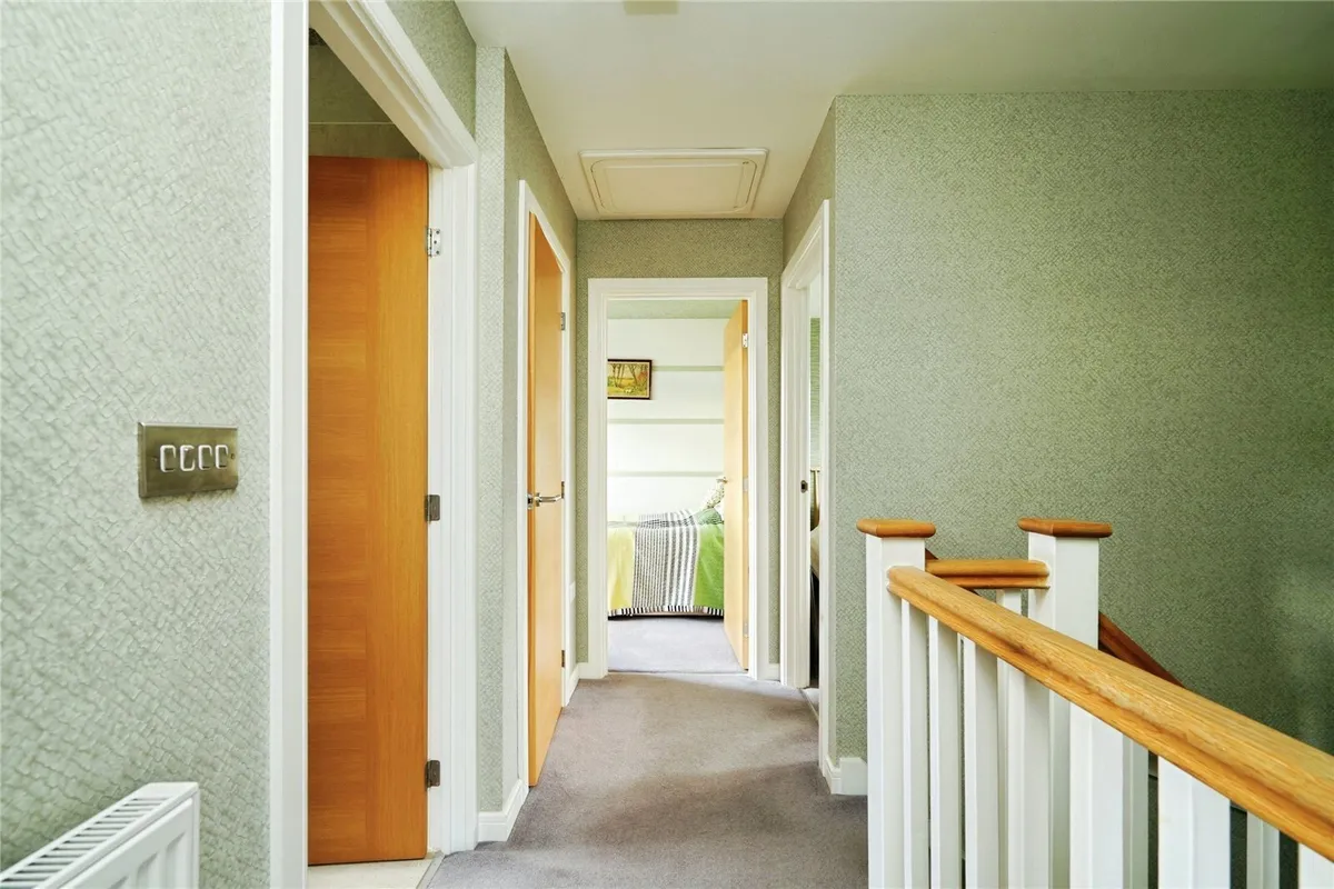 Wellington Way, Milton-under-Wychwood, Chipping Norton, Oxfordshire, OX7