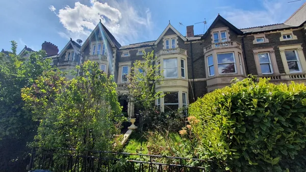 Ninian Road, Roath