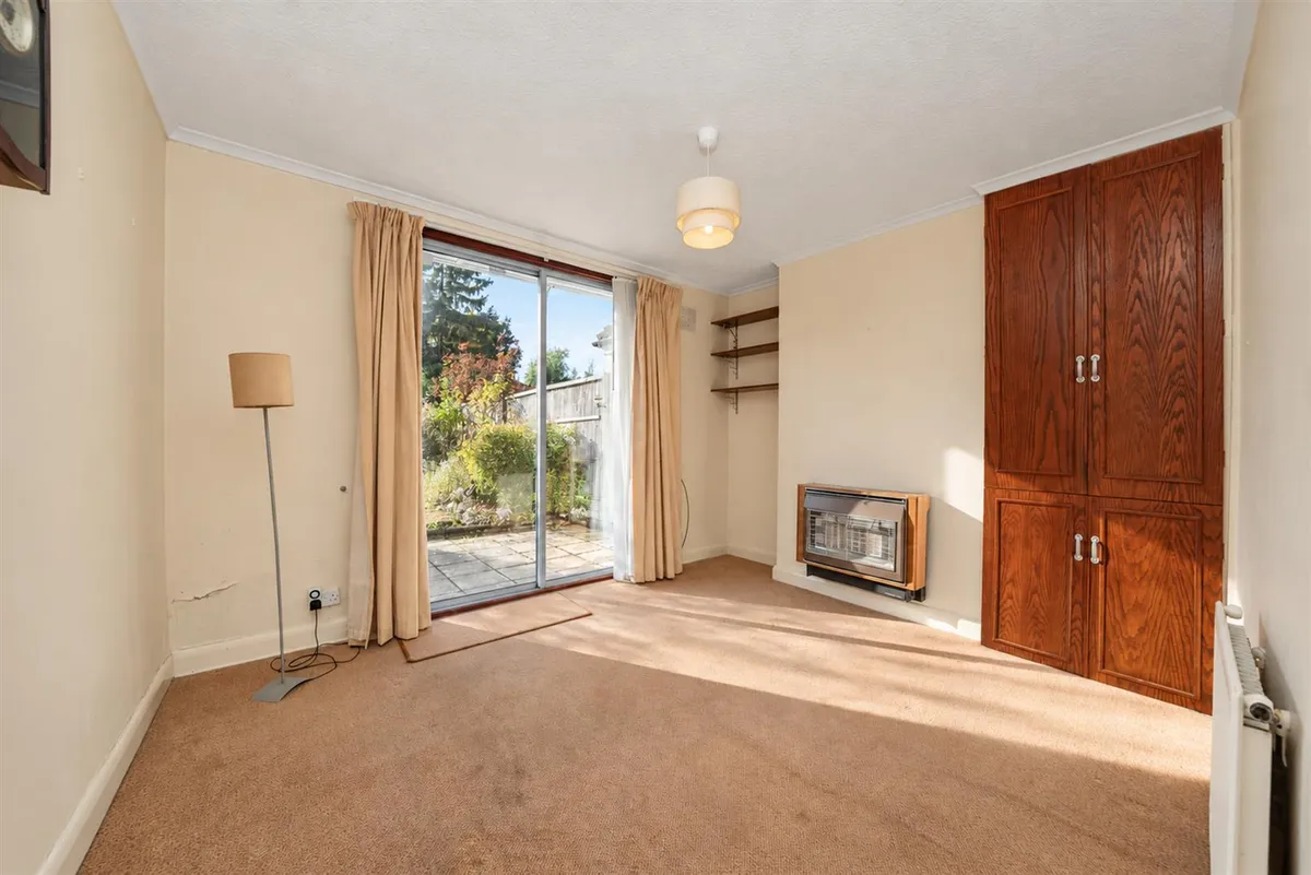 Ashbourne Avenue, Whetstone, London, N20 0AL