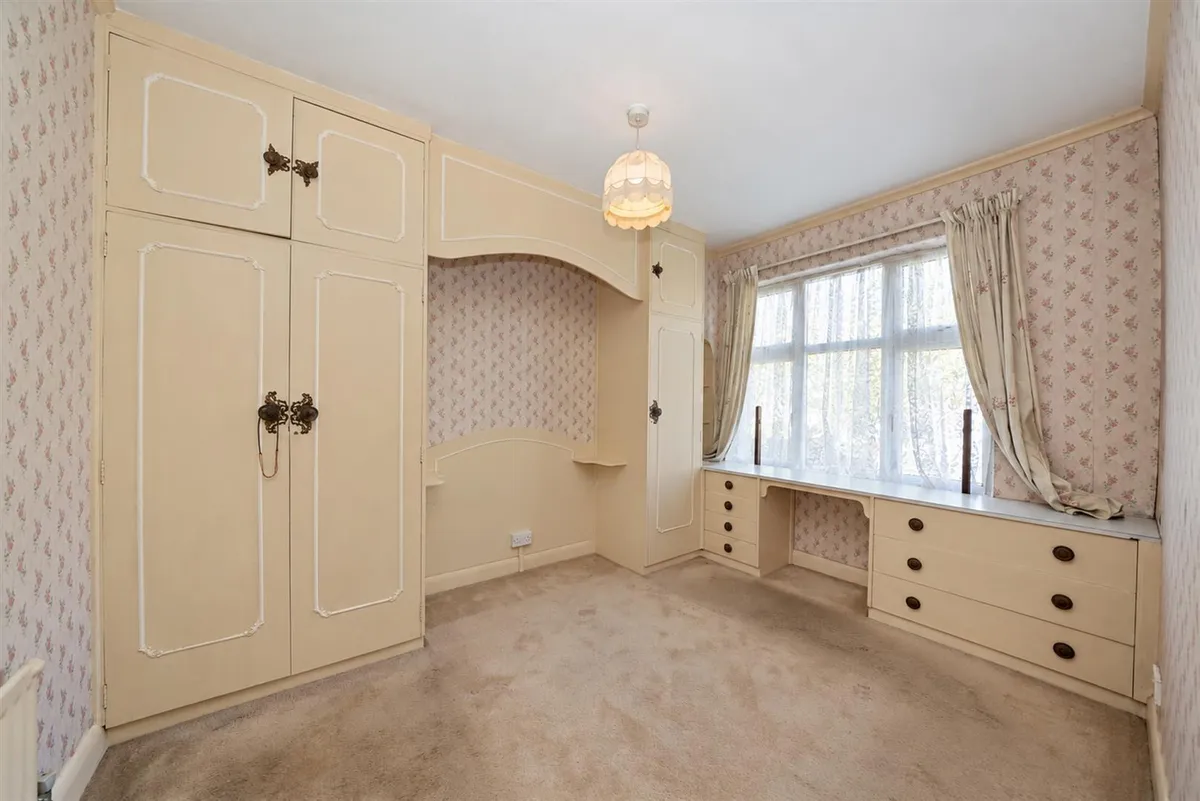 Ashbourne Avenue, Whetstone, London, N20 0AL