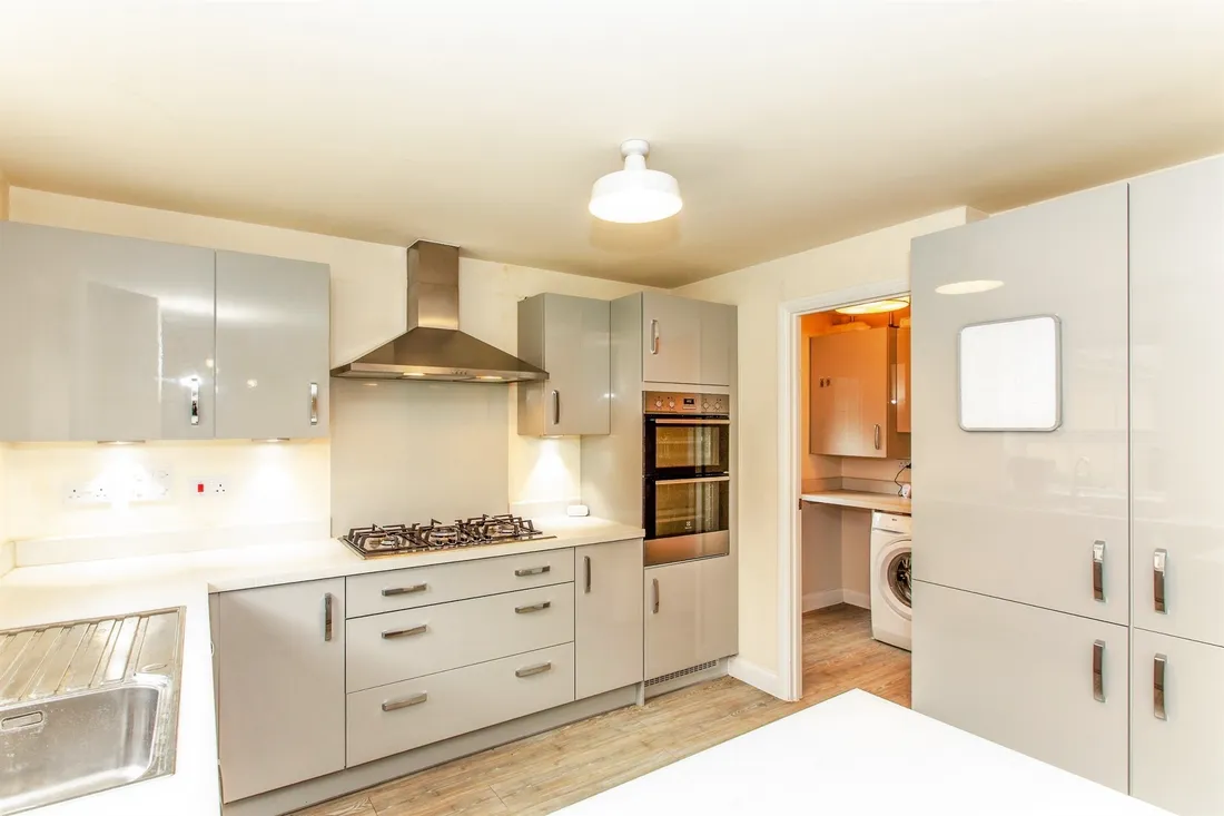 Property photo 34