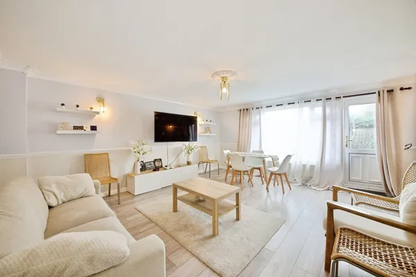 Rowan Way, ROMFORD, Essex, RM6