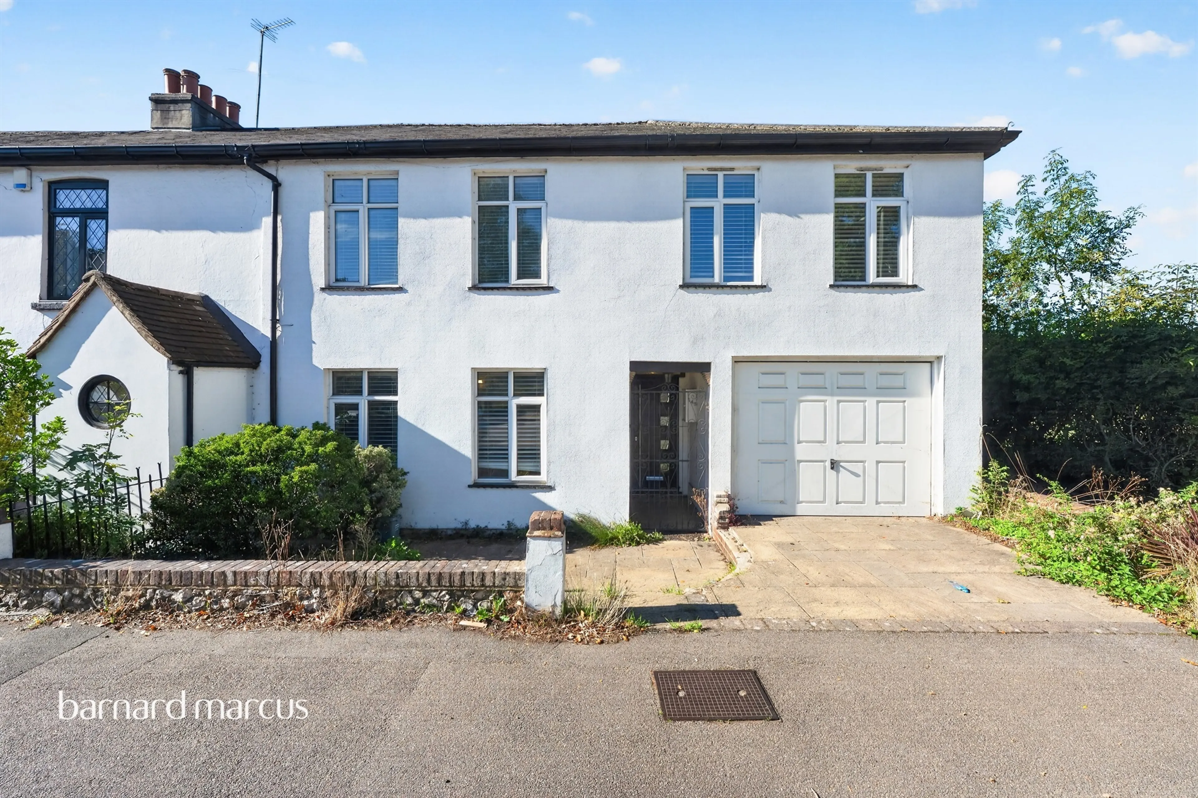 Property at Buxton Lane, Caterham