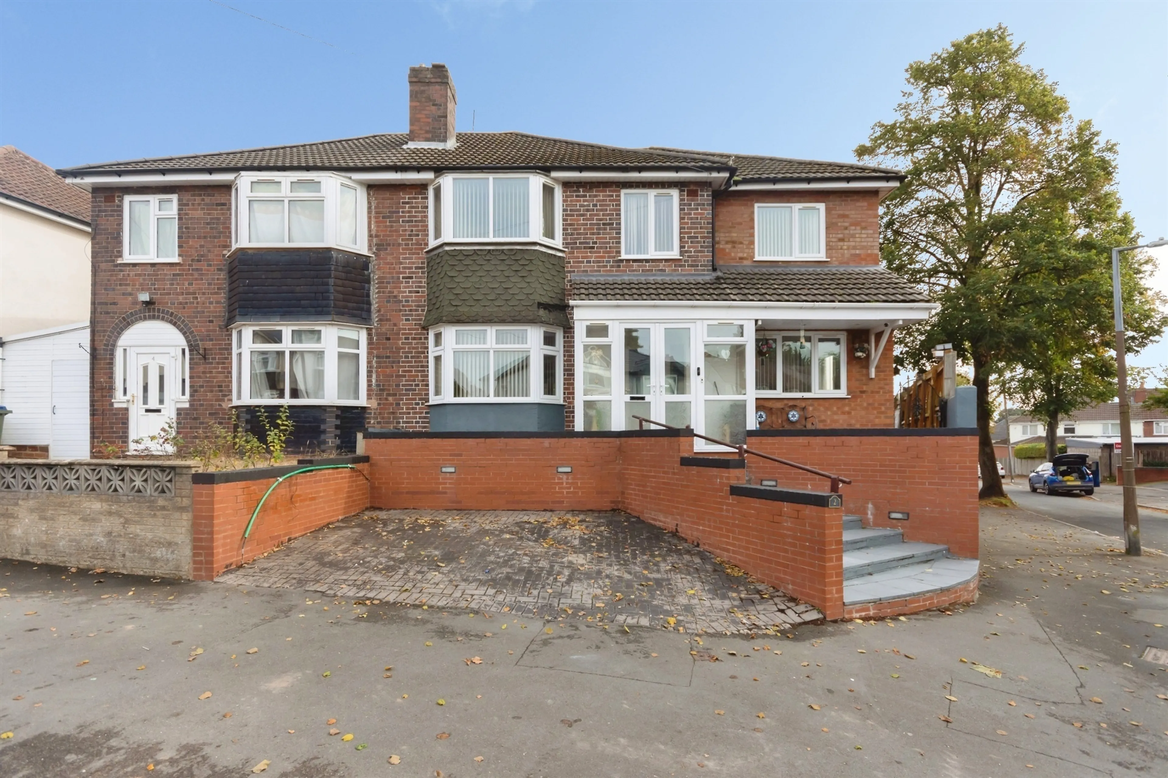 Property photo 0