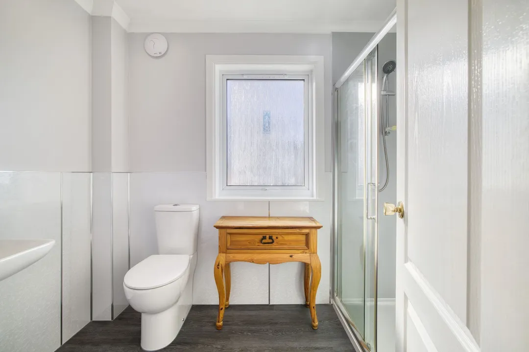 https://mr0.homeflow-assets.co.uk/files/photo/image/48633/6144/_x_/003A8025_HDR-29.jpg