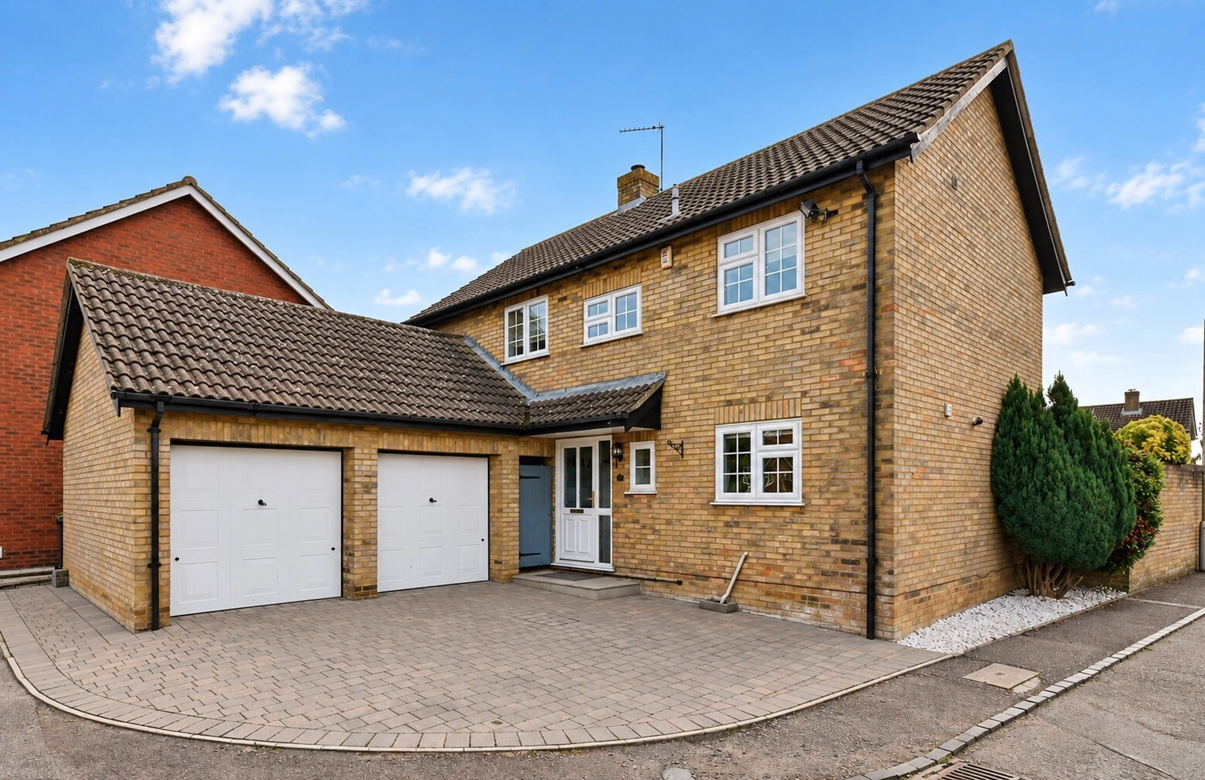 Property photo 0