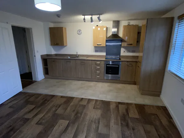 Windermere Drive, Lakeside