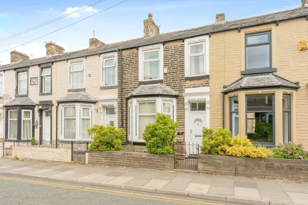 St Matthew Street, Burnley, BB11 4LF