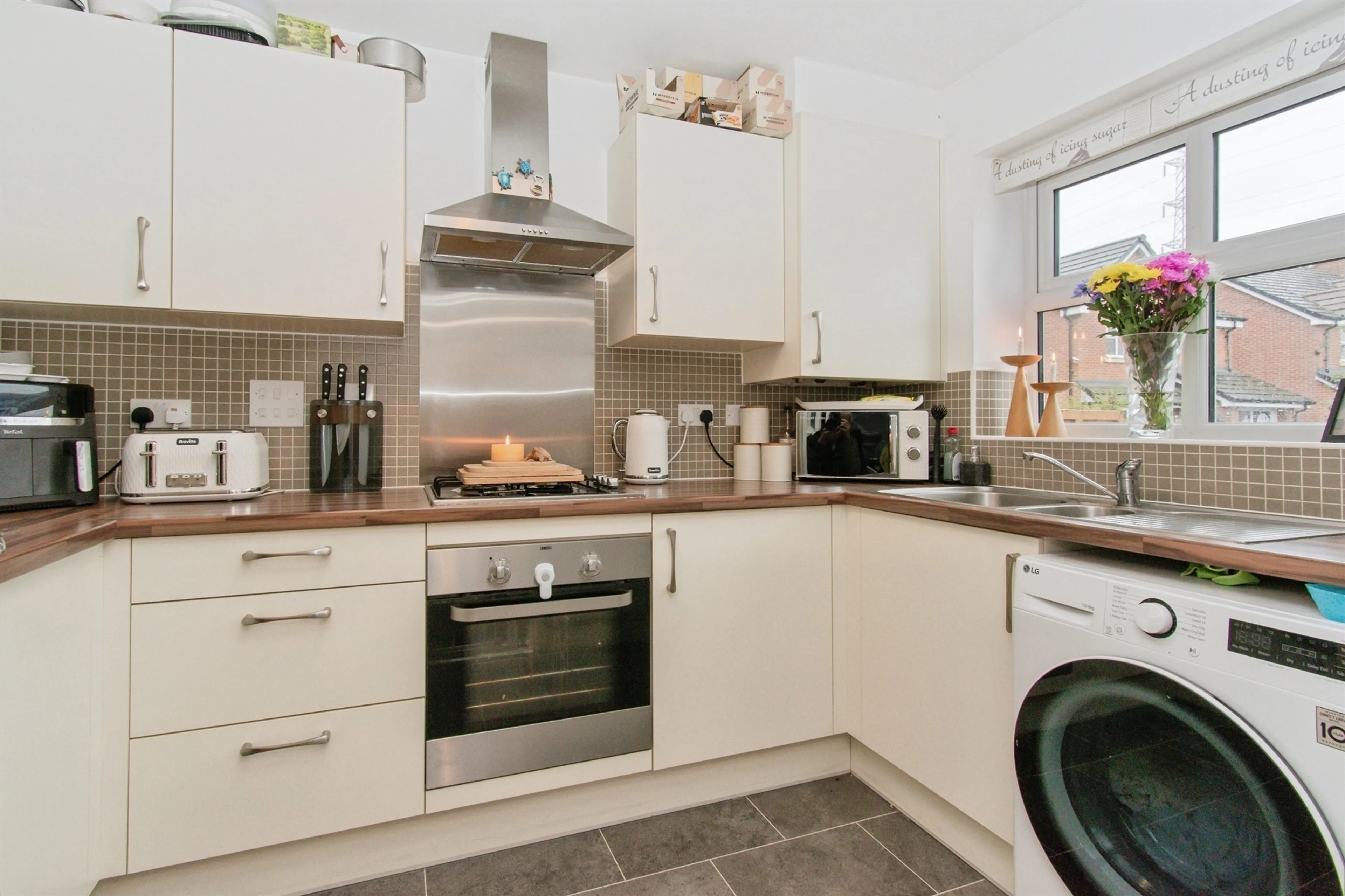 Property at Mapplewell Road, CASTLEFORD