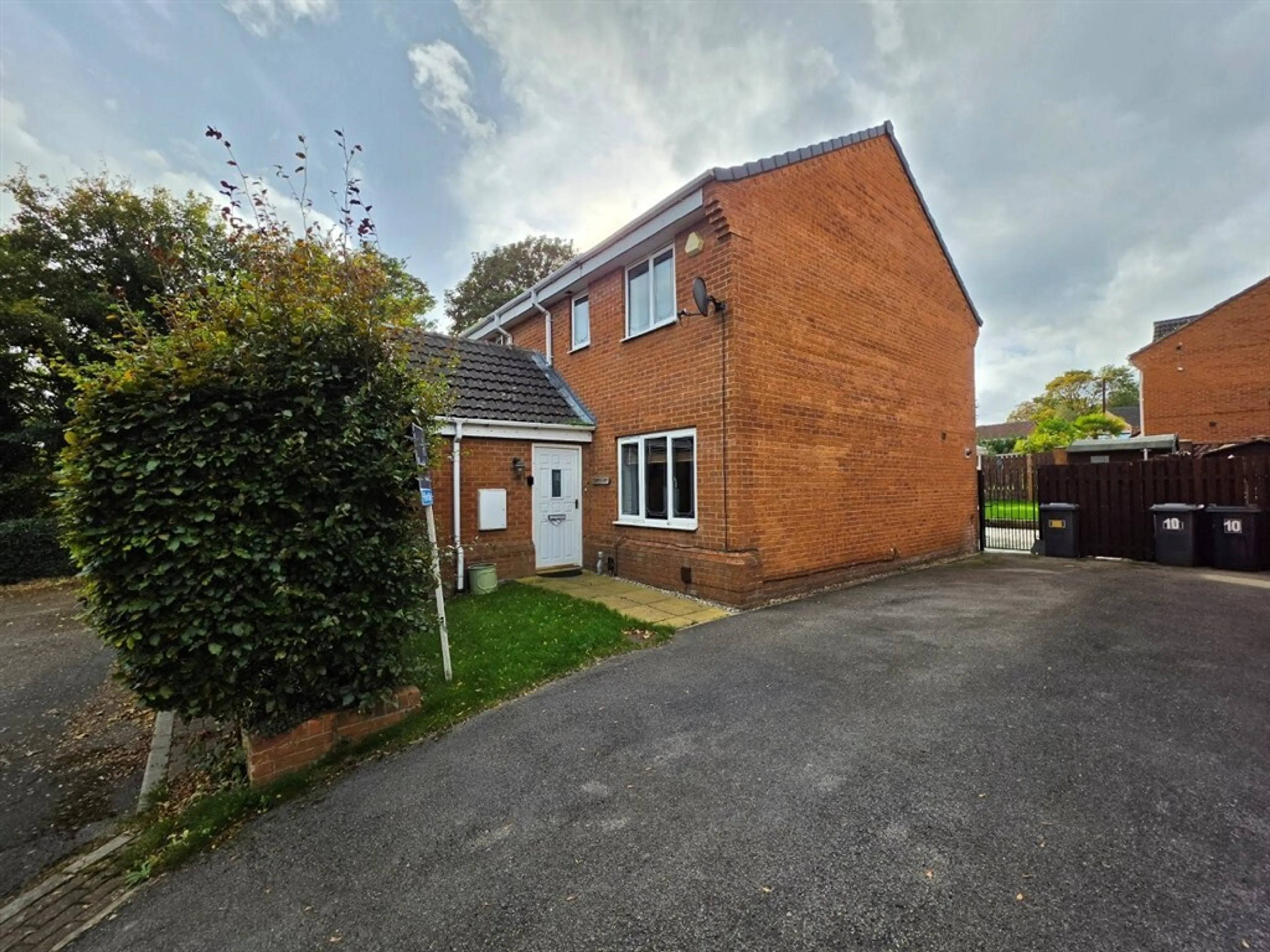 Property at Westfield Court, HUDDERSFIELD