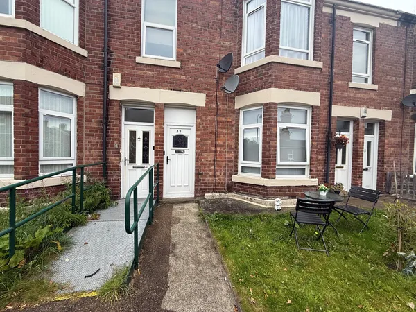 Spencer Street, Heaton