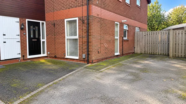 Ashdown Lane, Birchwood, WA3 6TE