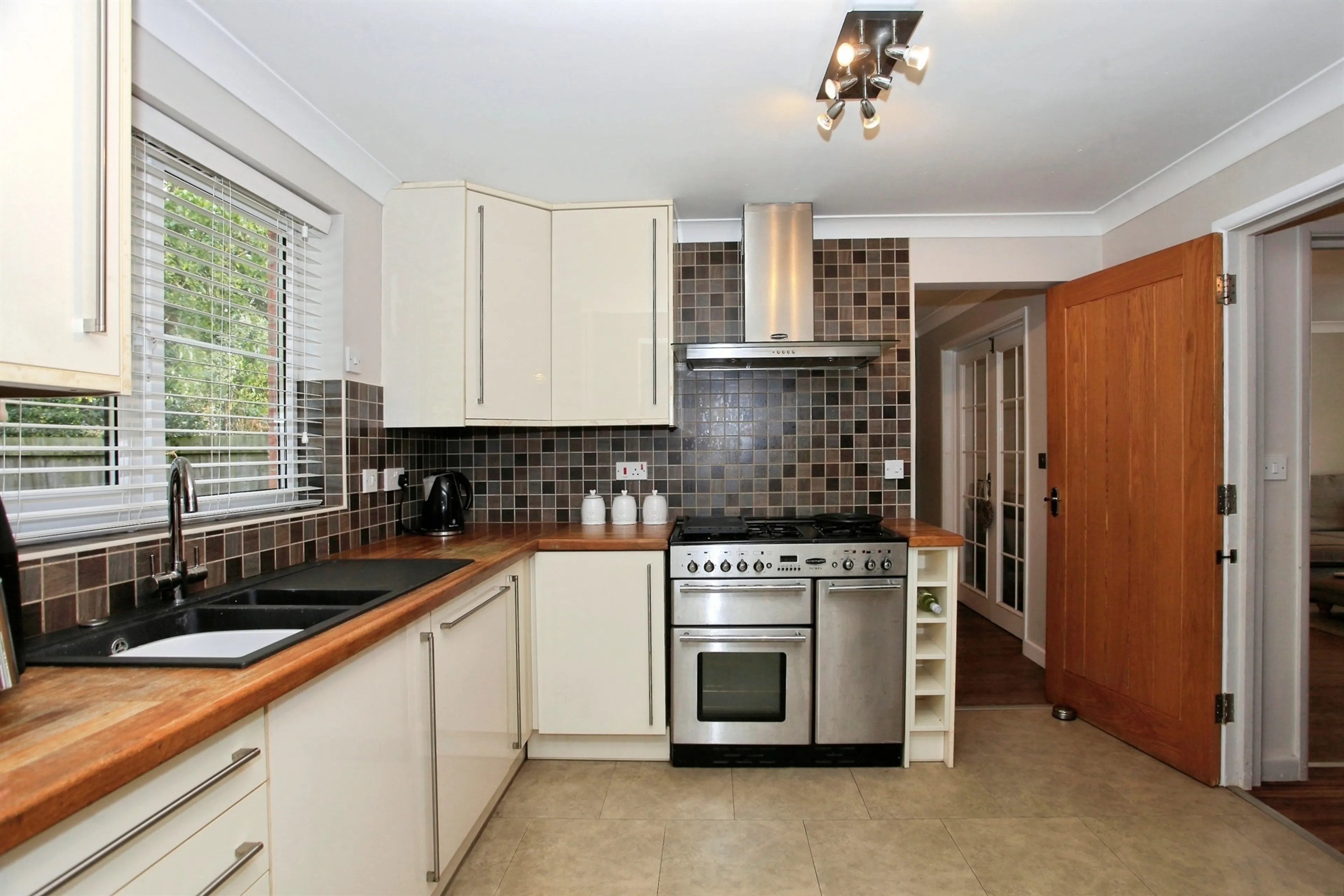 Property photo 20