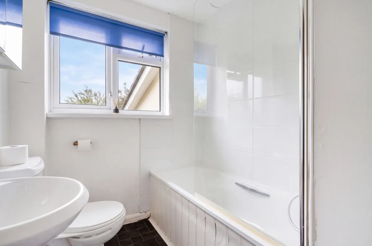 Manor Park, Kingsbridge, TQ7 1BB