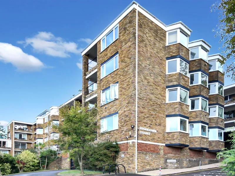 Property thumbnail 3 out of 3