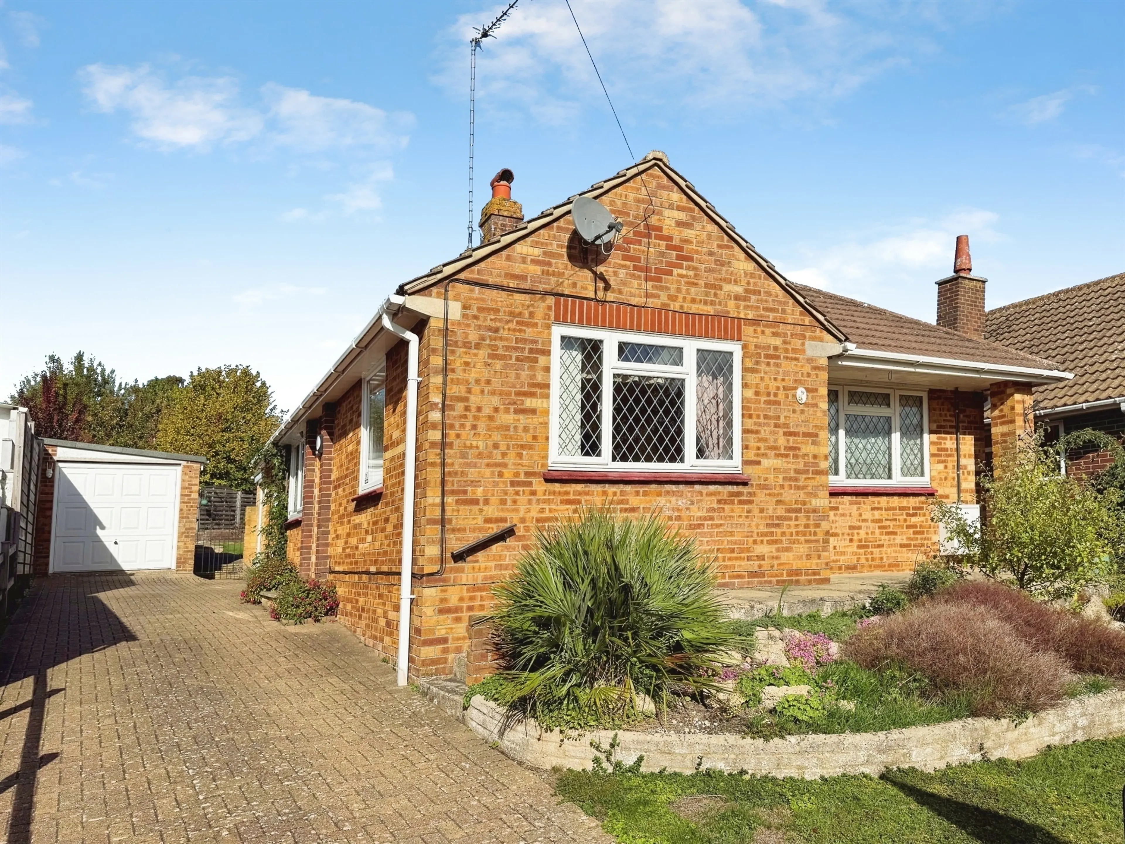 Property photo 0